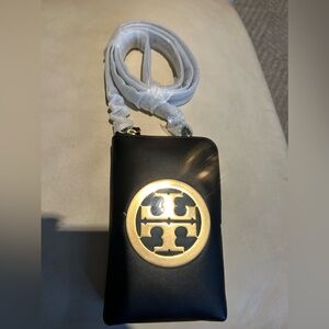 Tori burch bag fits 4 cards and a phone